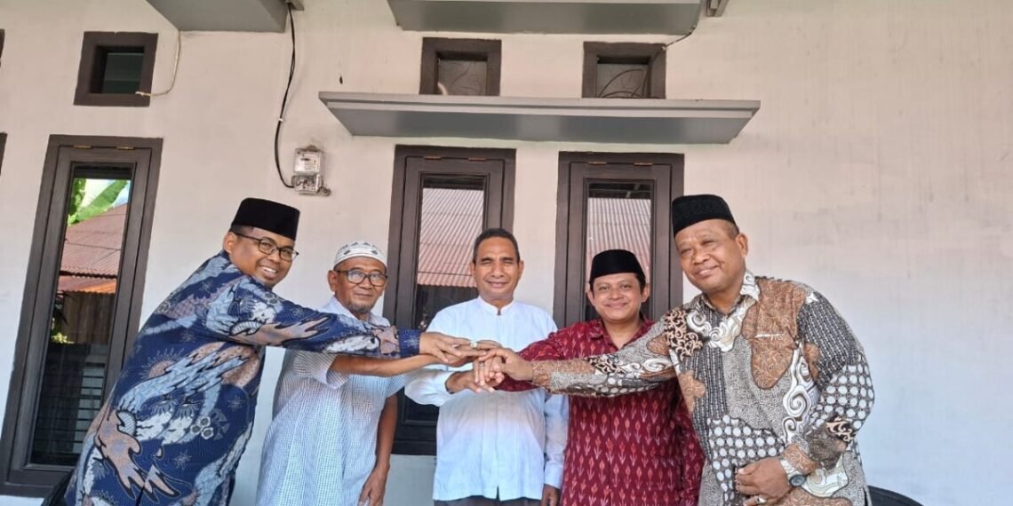 Perkuat Sinergi Ulama, Akademisi, dan Ormas Islam, Cendekiawan Muda Dr. Ahmad Ali Bersilaturahmi ke Ketua MUI Maluku Utara