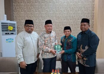 Silaturahim dan Dialog Kebangsaan: Dr. Ahmad Ali Temui Wakil Gubernur Maluku Utara di Ternate